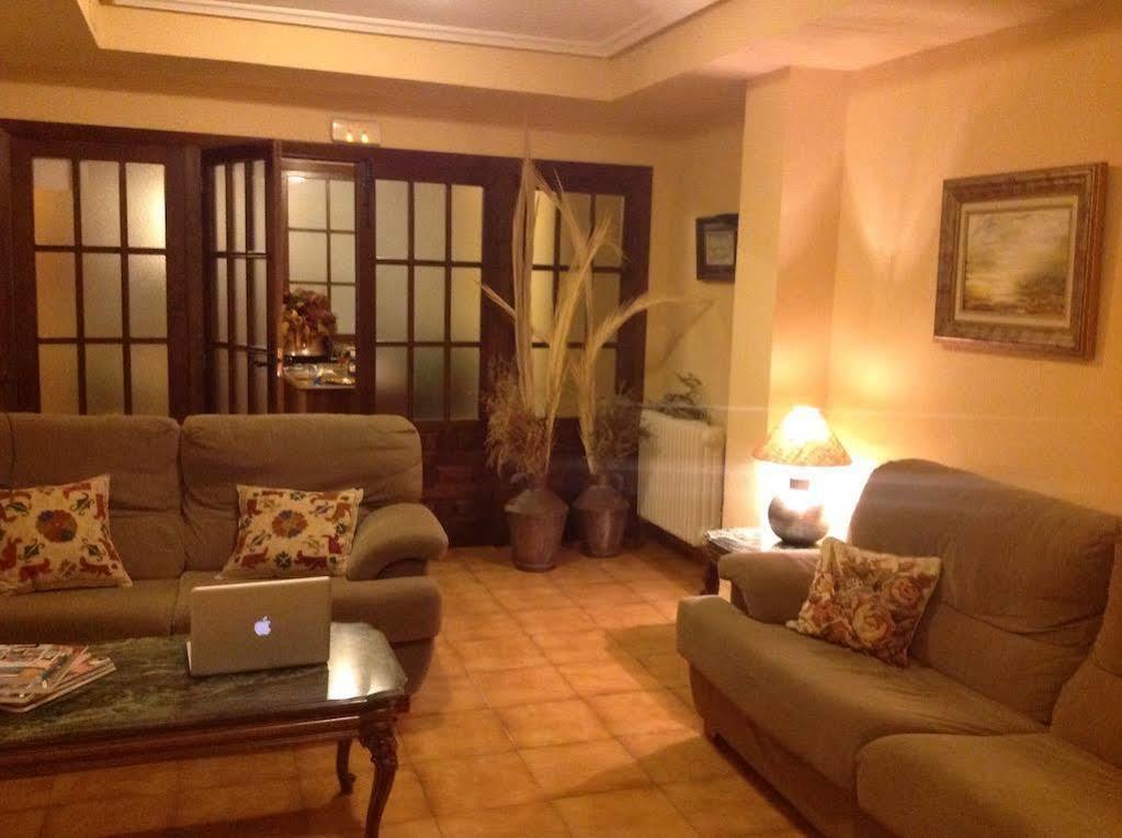 Hostal Argentino Béjar Exterior foto